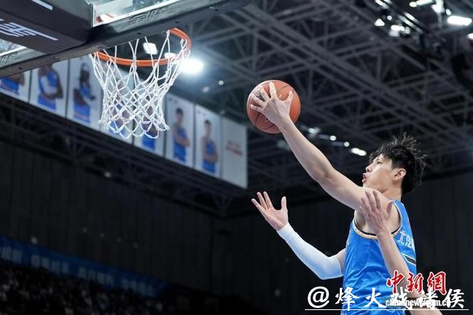 CBA常规赛:北京队31分轻取广东队迎新年首胜 CBA常规赛:北京队31分轻取广东队迎新年首胜